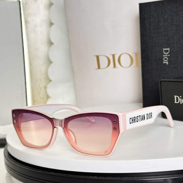 Picture of Dior Sunglasses _SKUfw76198268fw